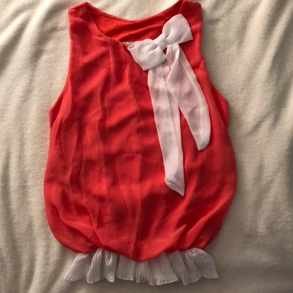 Cloth - Picture 2 of 4